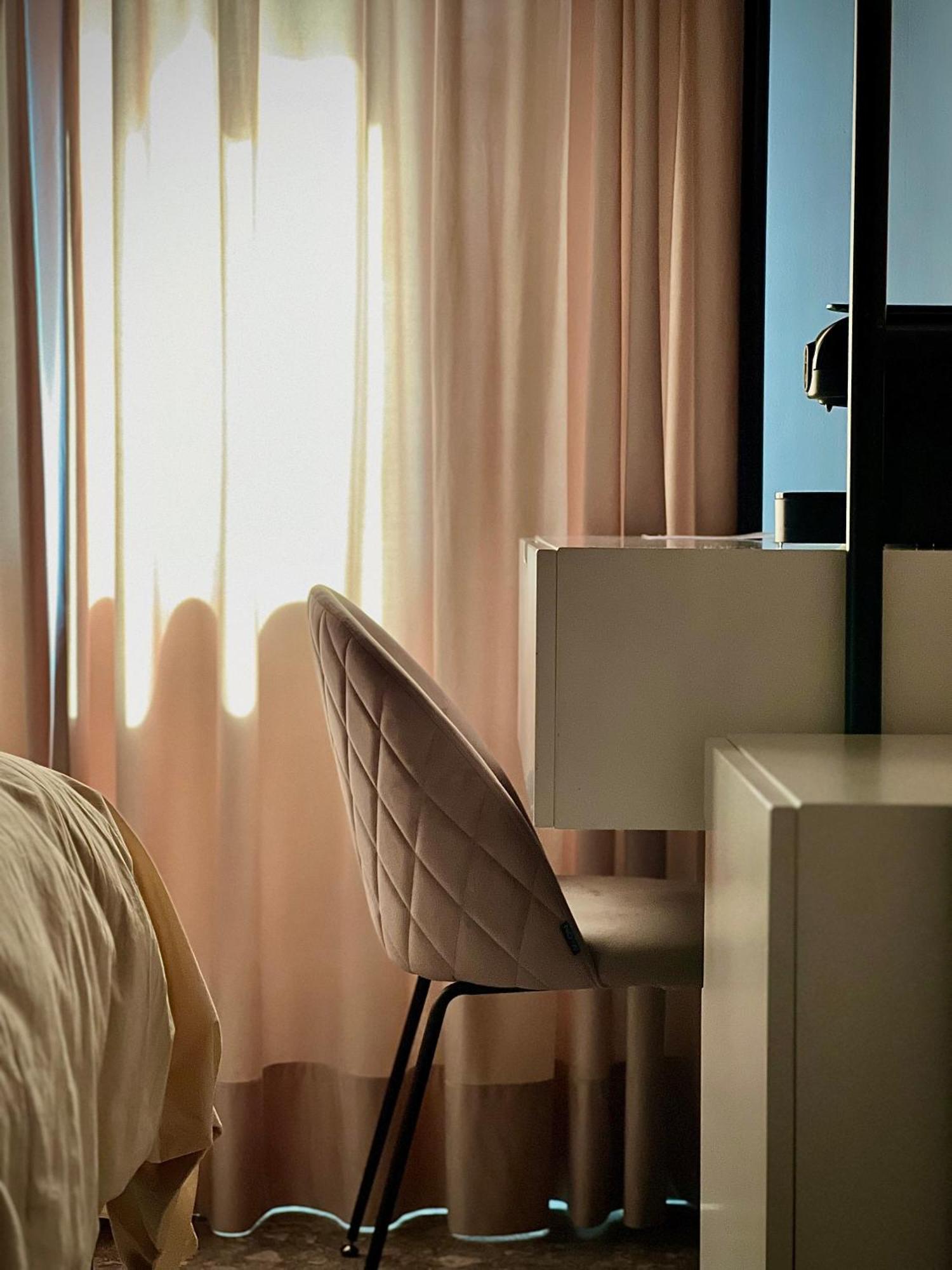 Rex Hotel Boutique 티라나 외부 사진
