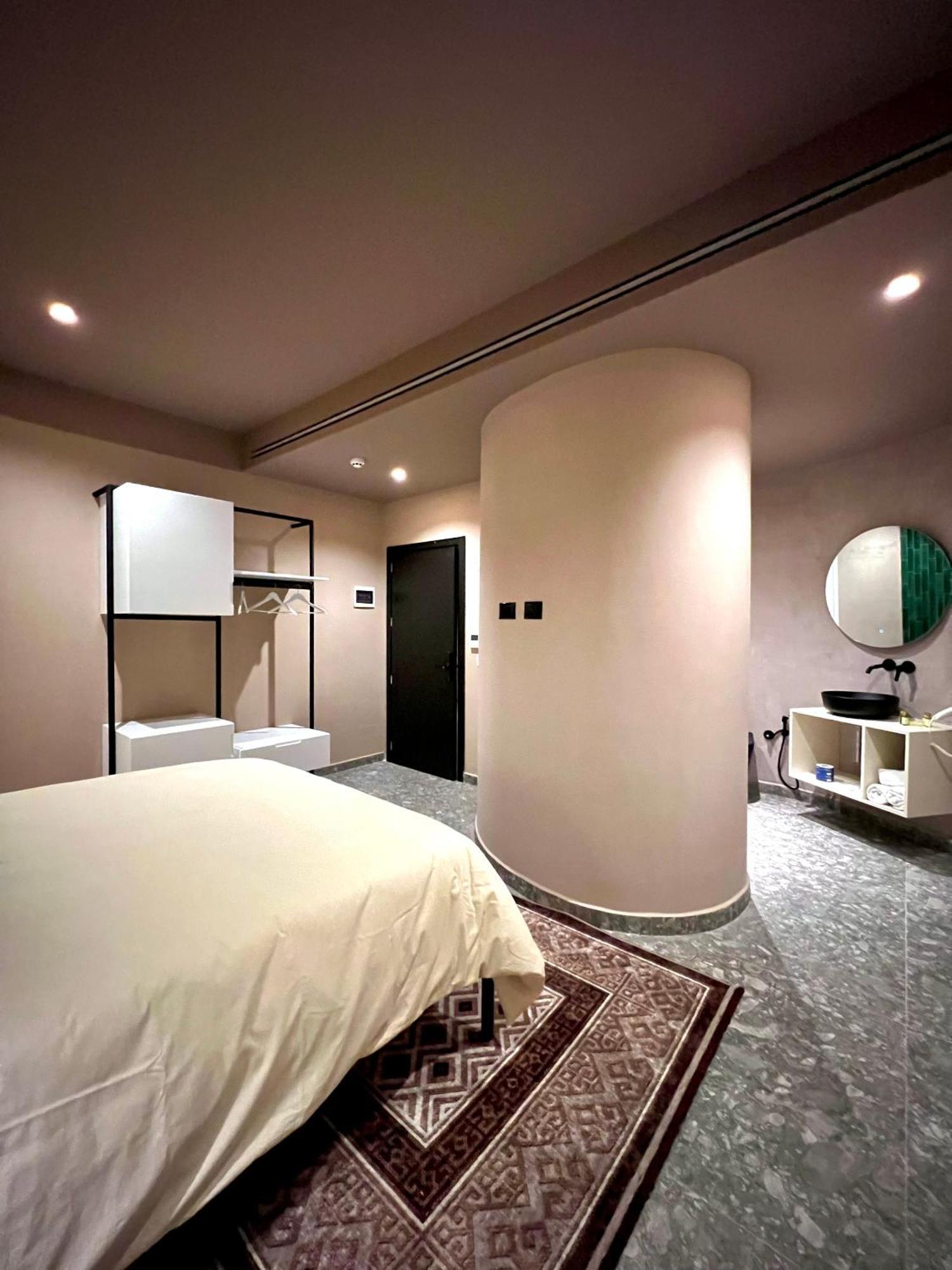 Rex Hotel Boutique 티라나 외부 사진