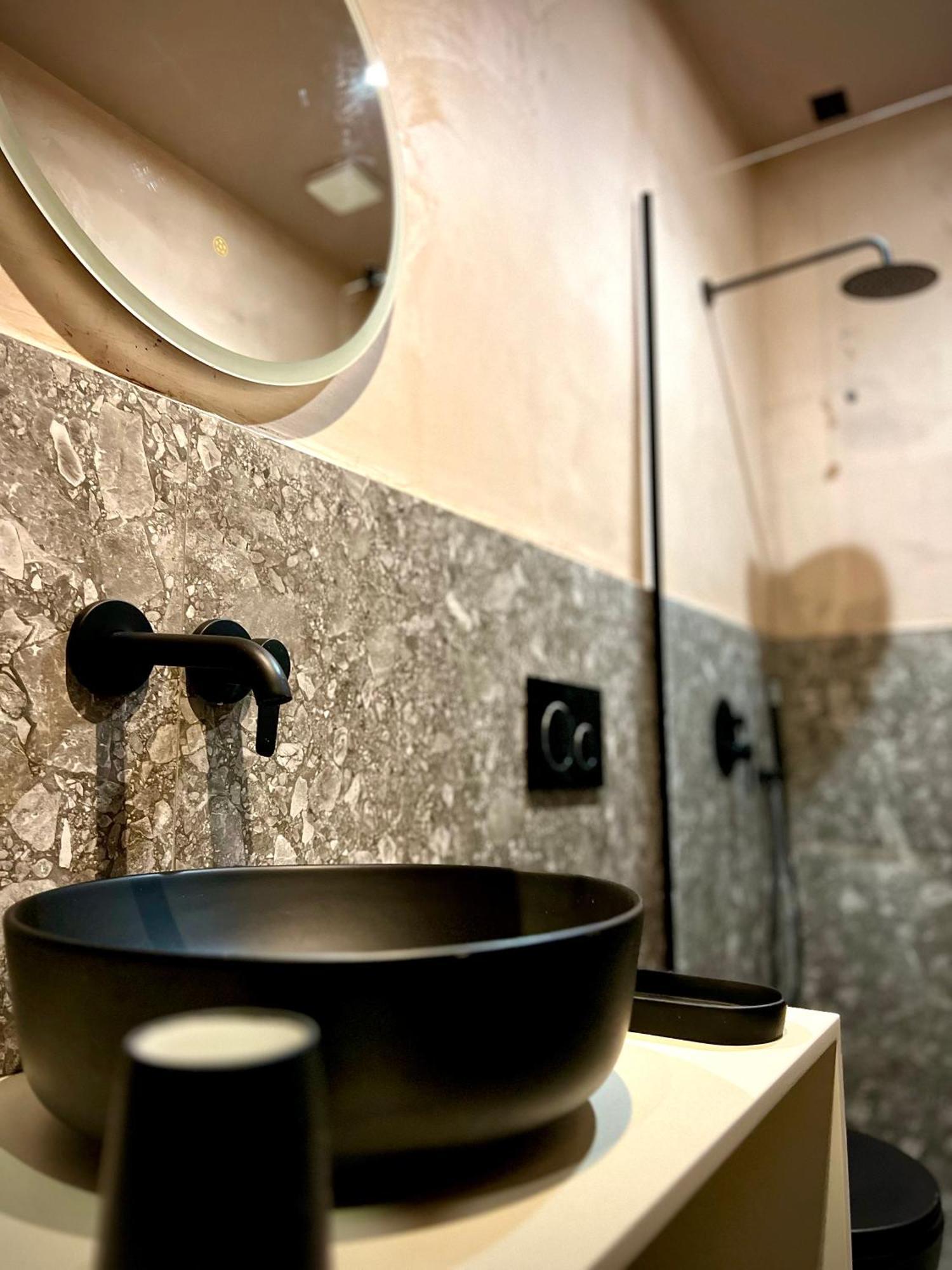 Rex Hotel Boutique 티라나 외부 사진